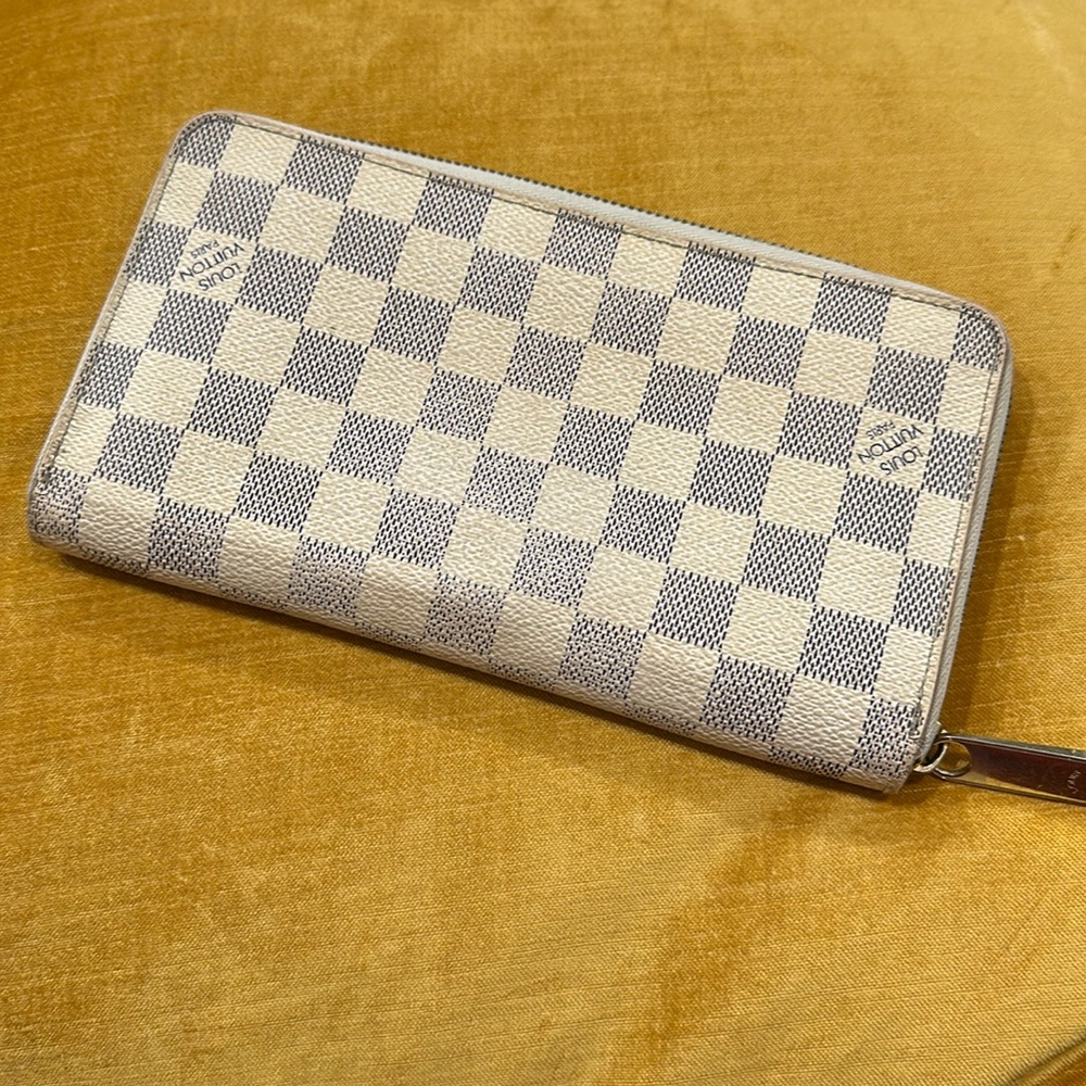 Louis Vuitton Damier Azur organizer zip wallet
